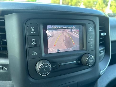 Used 2021 RAM 1500 Big Horn AWD/4WD image 19