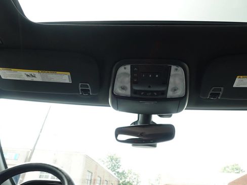 Used 2022 Dodge Durango R/T w/ Trailer Tow Group IV image 45