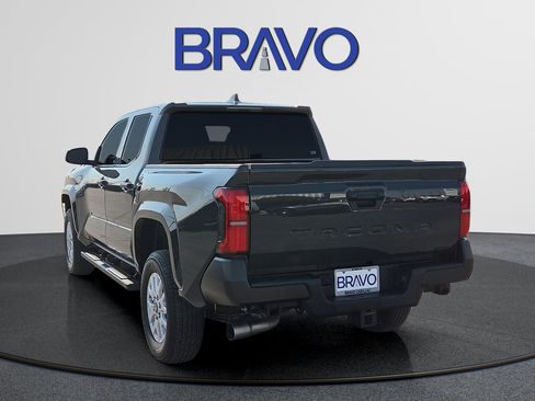 Used 2025 Toyota Tacoma SR RWD image 3