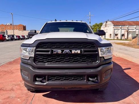 Used 2022 RAM 3500 Tradesman AWD/4WD image 2