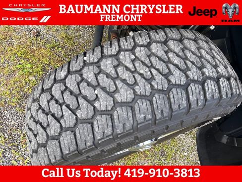 Used 2017 RAM 2500 Tradesman w/ Chrome Appearance Group AWD/4WD image 26