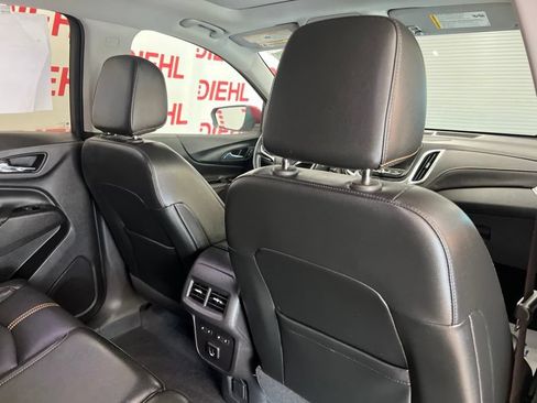 Used 2024 Chevrolet Equinox Premier AWD/4WD image 12