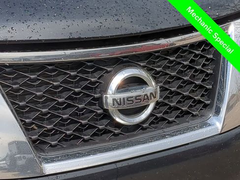 Used 2013 Nissan Pathfinder SV w/ Trailer Tow Pkg AWD/4WD image 12