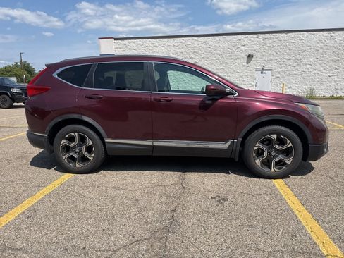 Used 2017 Honda CR-V Touring image 13