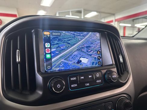 Used 2018 Chevrolet Colorado ZR2 AWD/4WD image 24