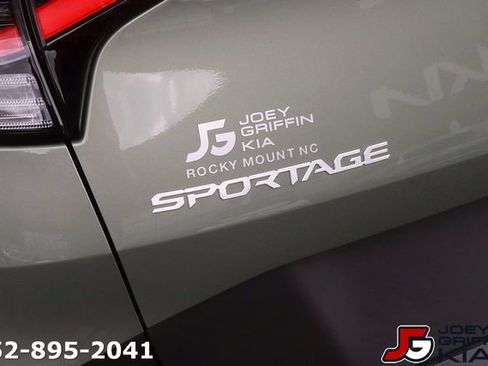 Certified 2023 Kia Sportage X-Line w/ X-Line Premium Package AWD/4WD image 10