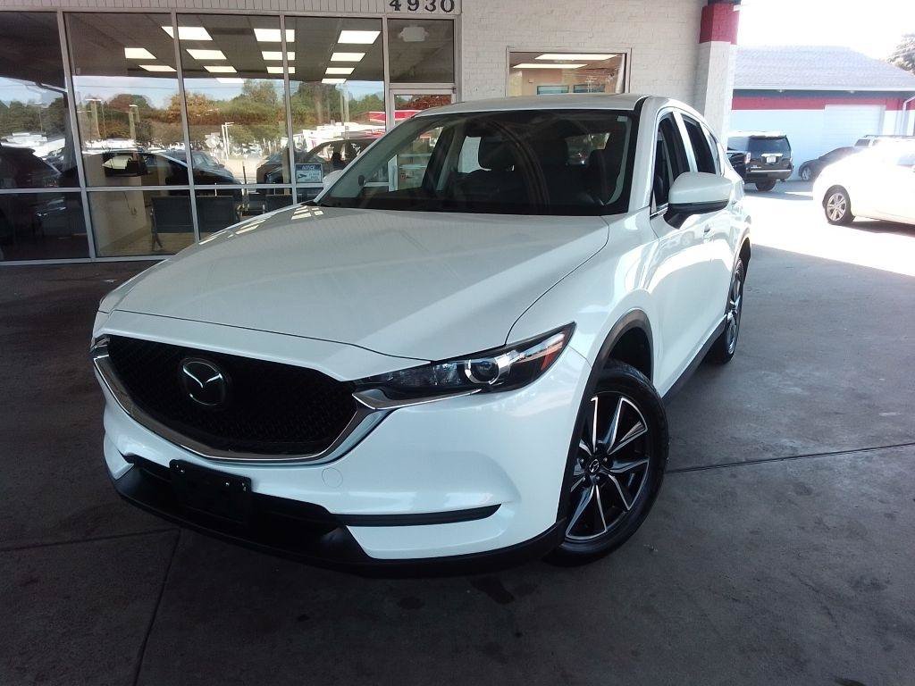 Used 2018 MAZDA CX-5 Touring w/ Preferred Equipment Package FWD image 1