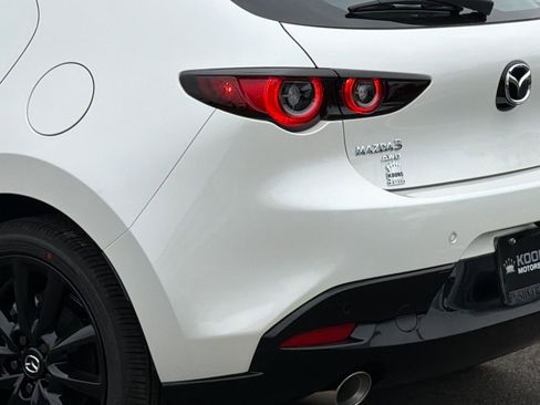 New 2026 MAZDA MAZDA3 Hatchback w/Premium Plus Pkg AWD/4WD image 6