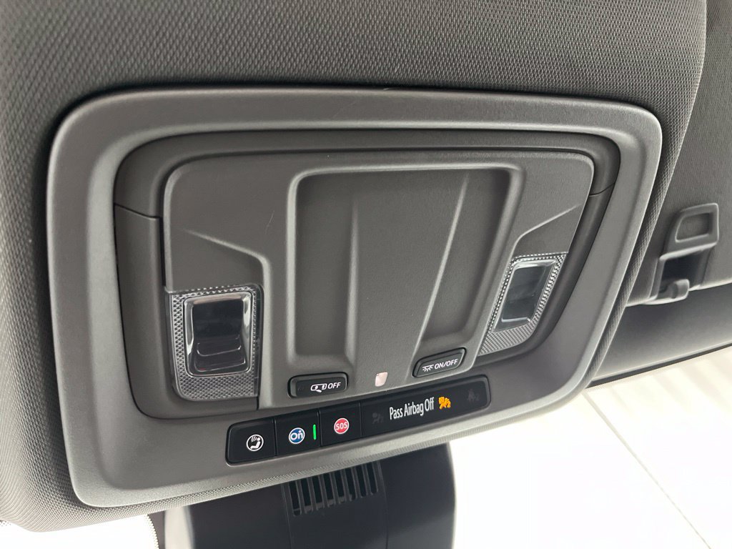Used 2023 Chevrolet Silverado 1500 RST w/ Protection Package AWD/4WD image 16