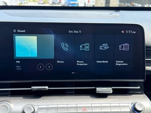 Used 2025 Hyundai Kona SEL FWD image 24