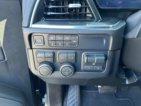 Certified 2026 Chevrolet Tahoe RST w/ Comfort Package AWD/4WD image 11