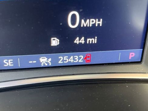 Used 2024 Chevrolet Equinox RS image 25