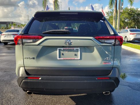 Used 2023 Toyota RAV4 XLE w/ Convenience Package FWD image 10
