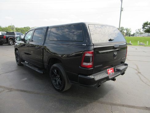 Used 2021 RAM 1500 Big Horn AWD/4WD image 9