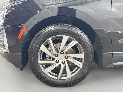 Used 2022 Chevrolet Equinox Premier w/ LPO, Floor Liner Package FWD image 31