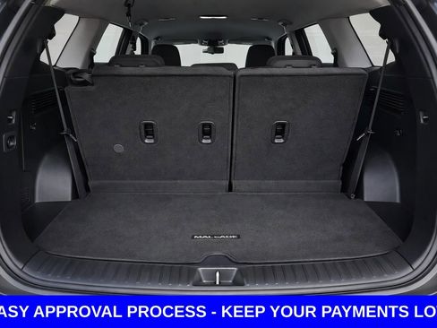 Used 2021 Hyundai Palisade SE image 12