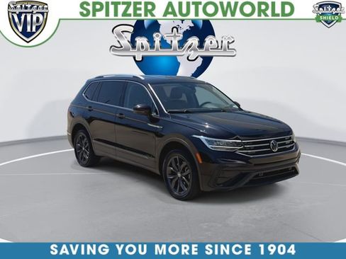 Used 2022 Volkswagen Tiguan SE AWD/4WD image 3