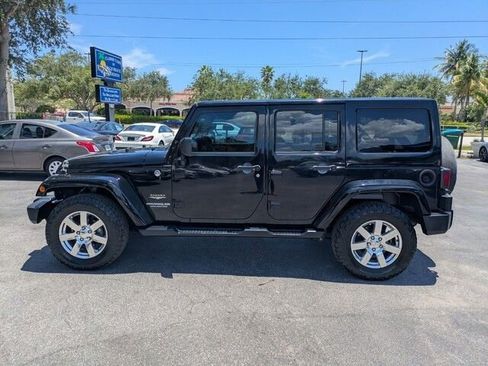 Used 2015 Jeep Wrangler Unlimited Sahara w/ Connectivity Group image 4