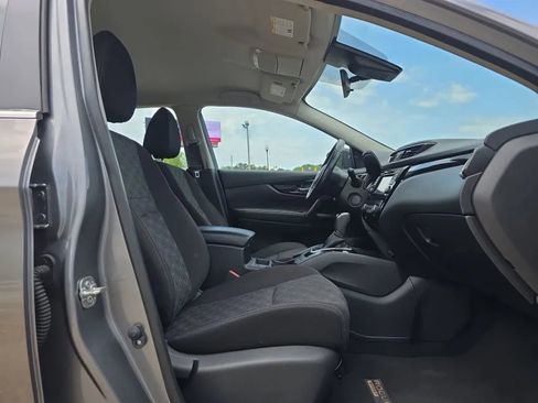 Used 2021 Nissan Rogue Sport SV FWD image 43