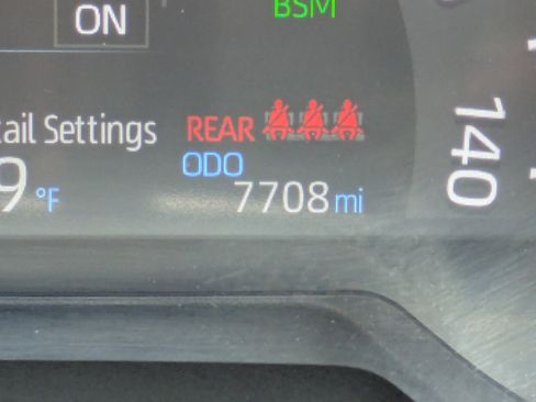Used 2025 Toyota RAV4 XLE w/ Convenience Package FWD image 28