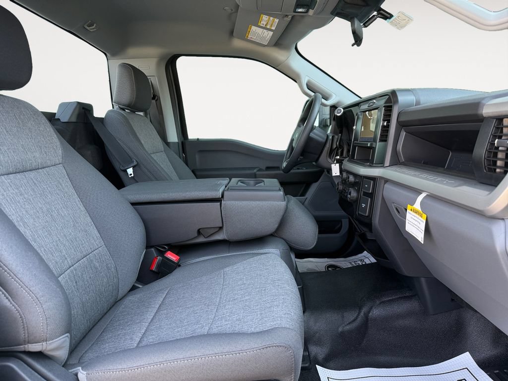 New 2025 Ford F250 XL RWD image 15