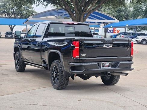 Used 2025 Chevrolet Silverado 2500 LTZ w/ Trail Boss Package image 3