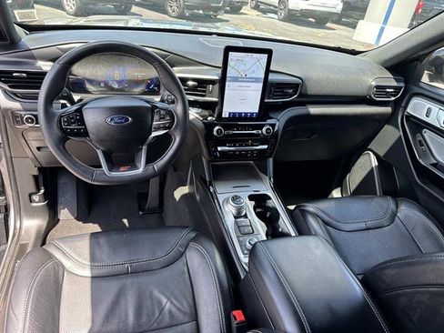 Used 2023 Ford Explorer ST w/ Equipment Group 401A AWD/4WD image 10