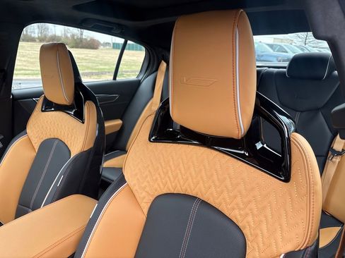 New 2026 Cadillac CT5 V Blackwing w/ Carbon Fiber 1 Package image 19