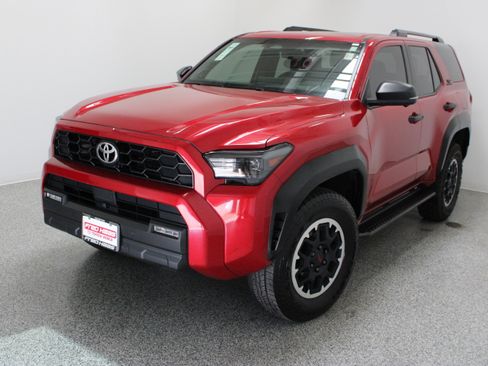 Used 2025 Toyota 4Runner TRD Off-Road Premium w/ Tow Technology Package AWD/4WD image 2