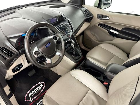 Used 2016 Ford Transit Connect Titanium FWD image 5