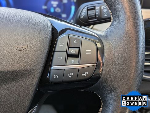 Certified 2022 Ford Escape Titanium w/ Titanium Elite Package image 28