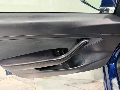 Used 2020 Tesla Model 3 RWD image 10