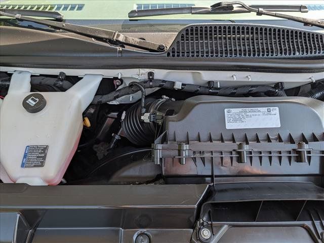 Used 2021 Chevrolet Express 3500 w/ Driver Convenience Package RWD image 10