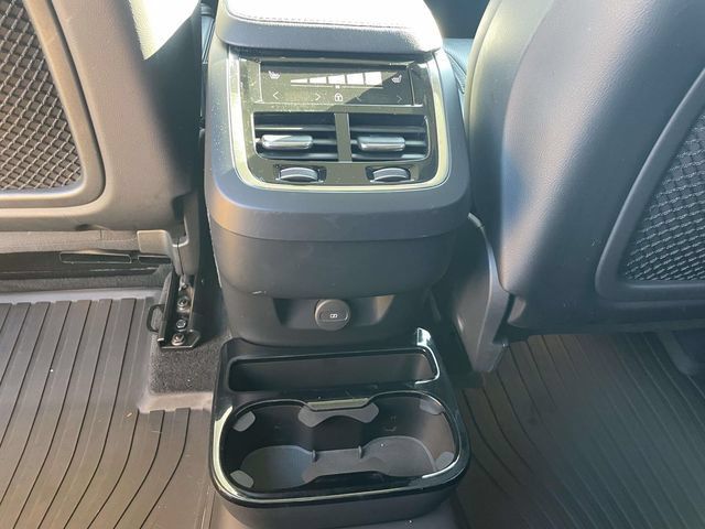 Used 2022 Volvo XC90 T6 Inscription w/ Advanced Package AWD/4WD image 15
