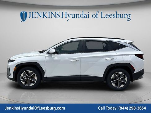 Used 2026 Hyundai Tucson SEL FWD image 9