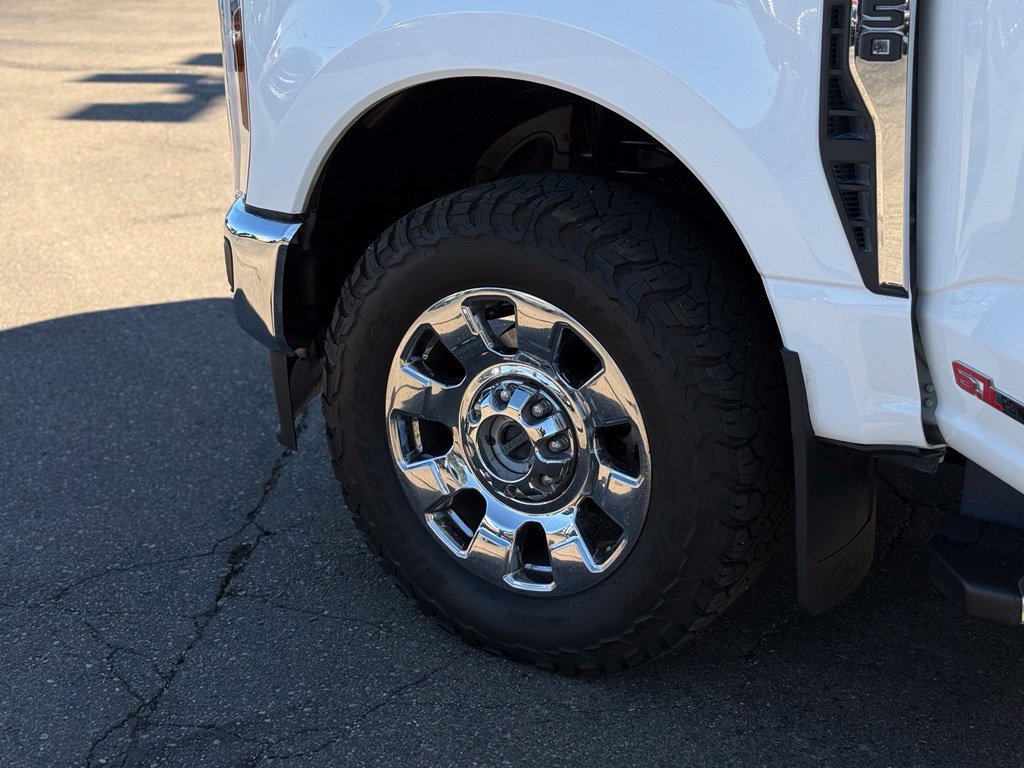 Used 2024 Ford F350 Lariat w/ Chrome Package AWD/4WD image 47