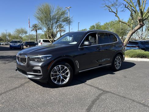 Used 2020 BMW X5 xDrive40i w/ Premium Package image 32