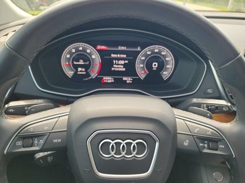 Certified 2022 Audi Q5 2.0T Premium Plus w/ Premium Plus Package AWD/4WD image 21