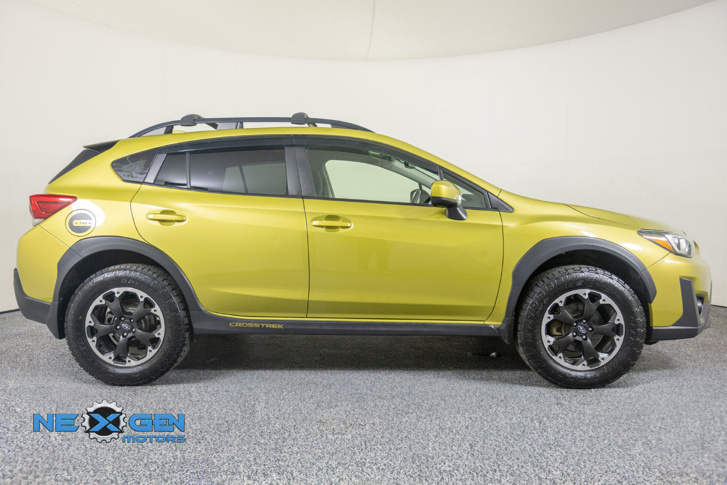 Used 2021 Subaru Crosstrek 2.0i Premium AWD/4WD image 38