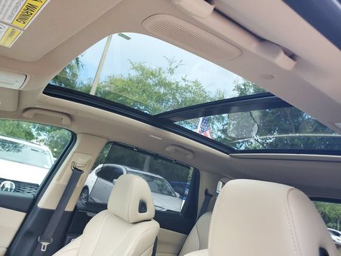 Certified 2025 Acura MDX w/ Technology Package FWD image 19
