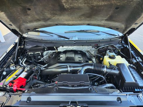 Used 2012 Ford F150 Platinum image 36