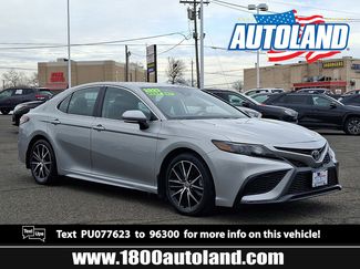 Used 2023 Toyota Camry SE video 1