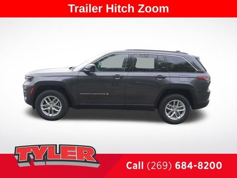 New 2026 Jeep Grand Cherokee Laredo X AWD/4WD image 4