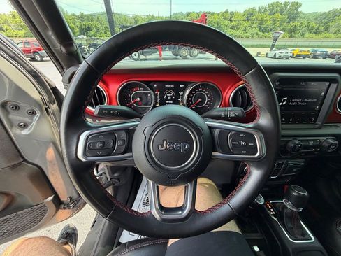 Used 2021 Jeep Gladiator Rubicon AWD/4WD image 20