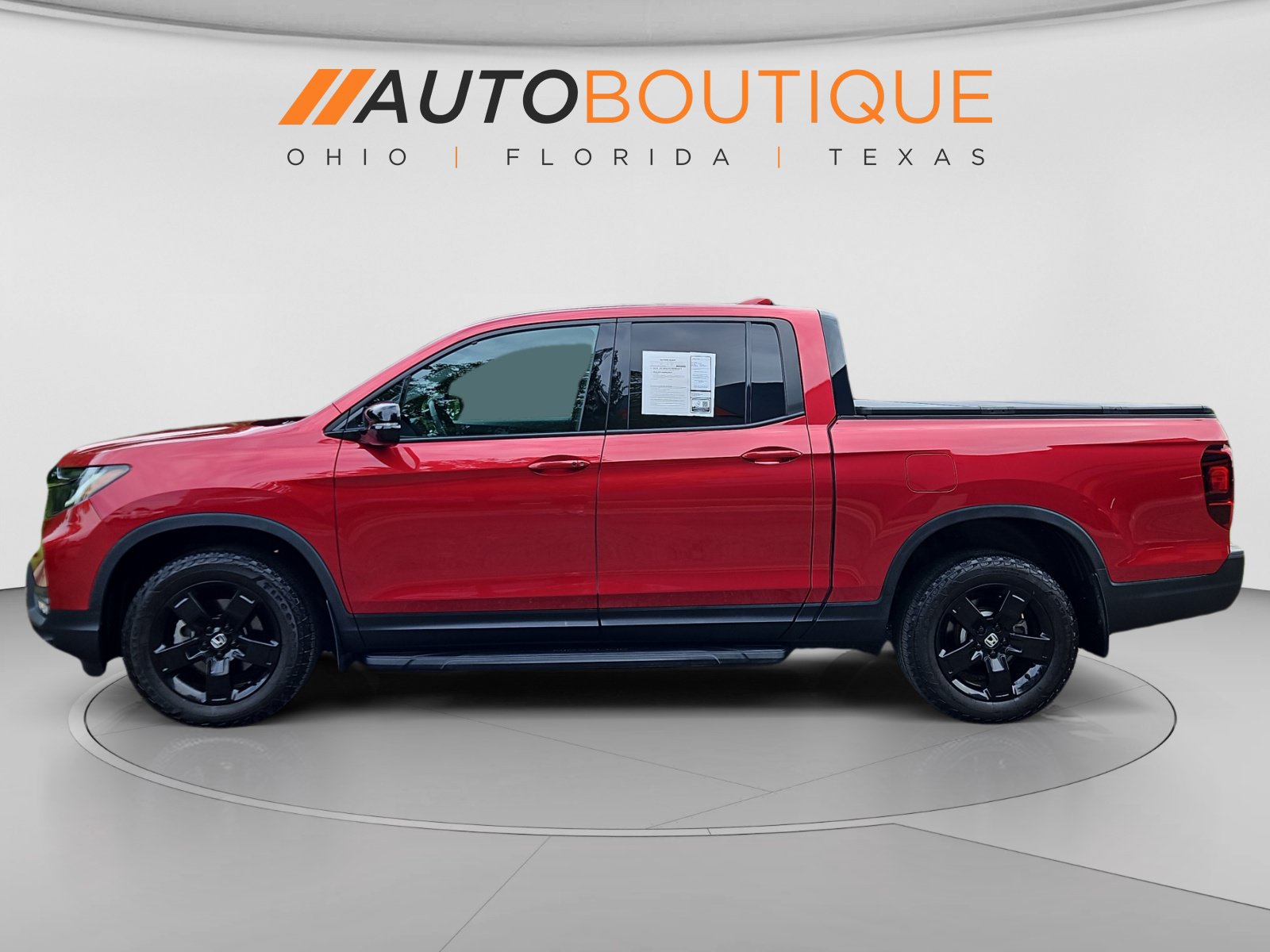 Used 2024 Honda Ridgeline Black Edition image 2