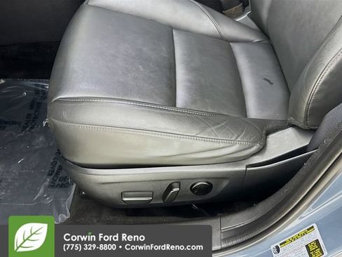 Used 2022 MAZDA MAZDA3 s image 20