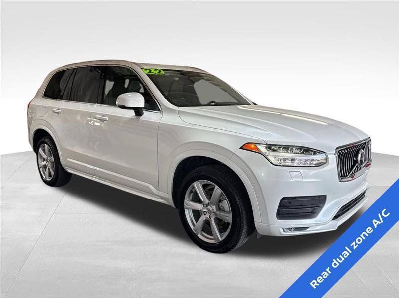Used 2022 Volvo XC90 T5 Momentum AWD/4WD image 3
