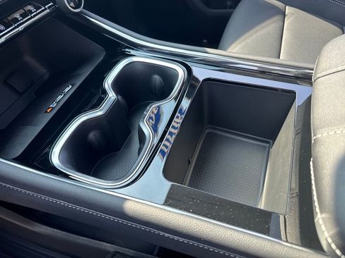 New 2026 Chevrolet Traverse LT w/ Sun and Wheel Package image 19