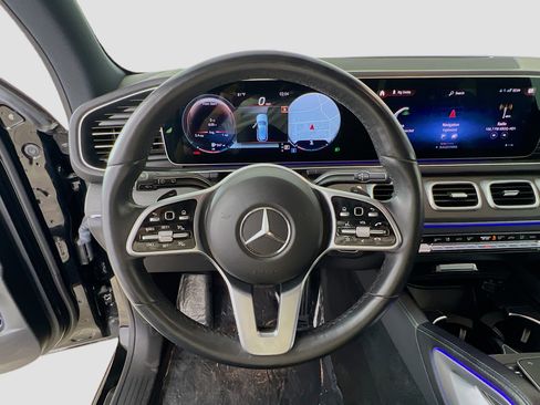 Used 2022 Mercedes-Benz GLE 350 4MATIC image 11