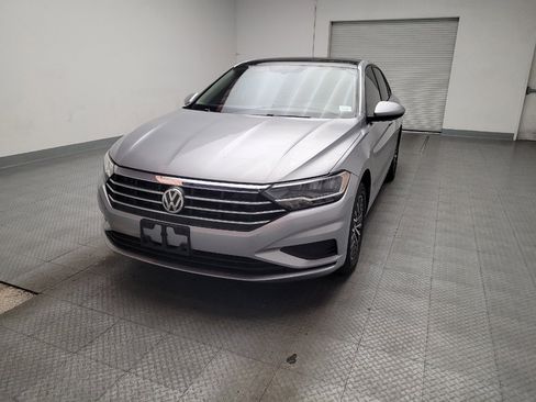 Used 2021 Volkswagen Jetta SE image 15